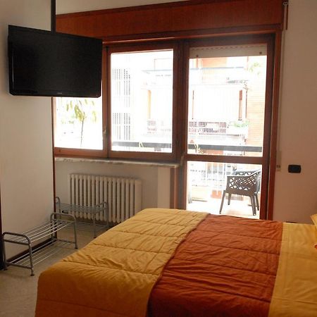 Bed & Breakfast Maricentro Taranto Ruang foto