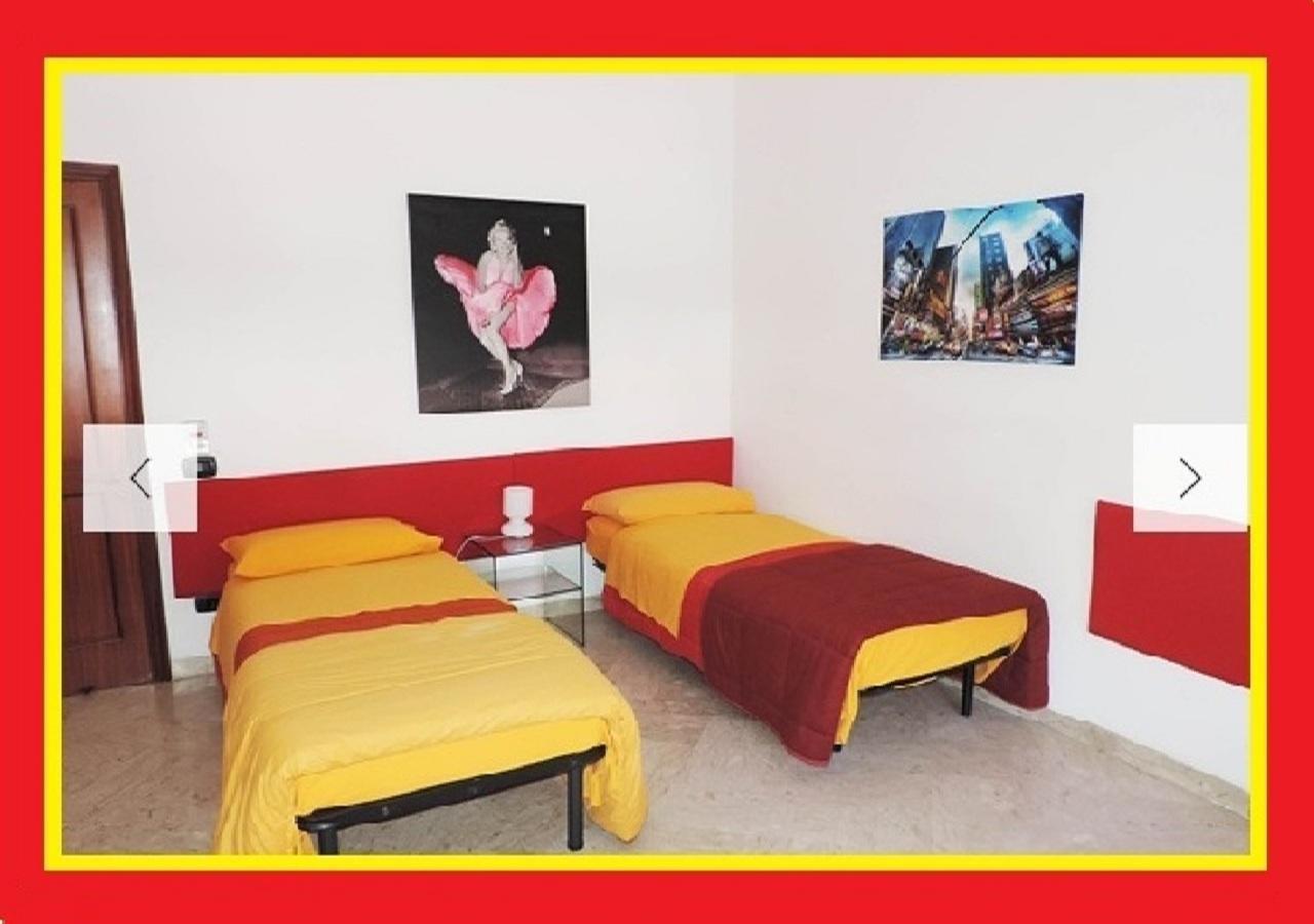 Bed & Breakfast Maricentro Taranto Bagian luar foto