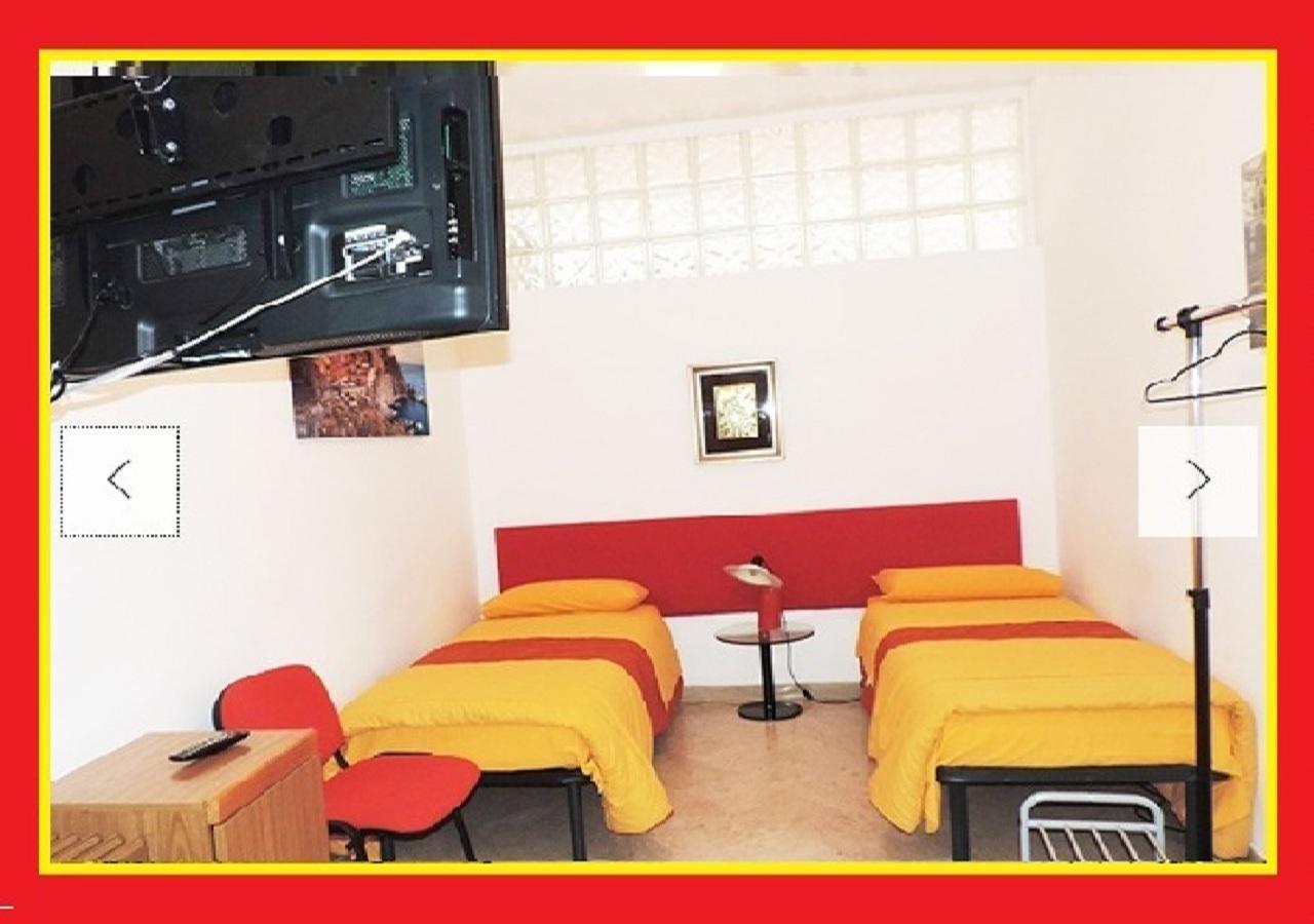 Bed & Breakfast Maricentro Taranto Bagian luar foto